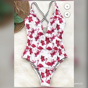 NEW Cupshe Flamingo One Piece Swim
